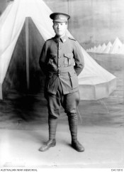 Henderson - DA11810.JPG