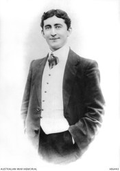 Hosking - H06443.JPG